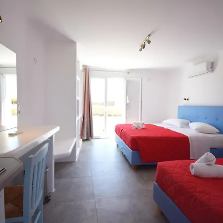 New Paradise * Mykonos Town